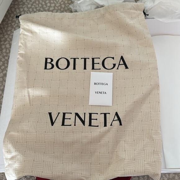 Brand new - unavailable anywhere! Bottega Veneta bandana foulard bag - Picture 9 of 9